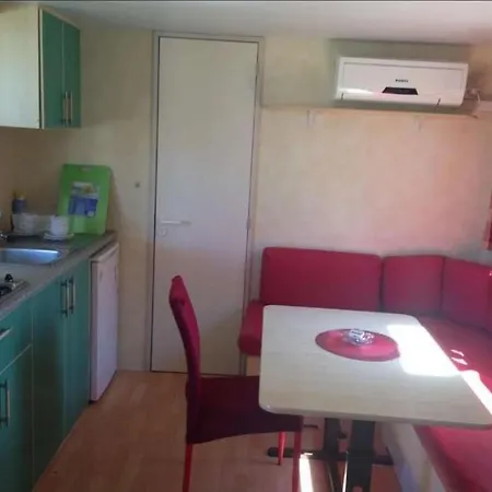 With Parking Space Grebastica, - 23339 Apartamento