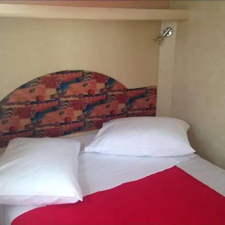 Апартаменты With Parking Space Grebastica, - 23339