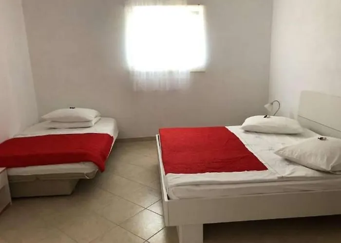 Apartman With Parking Space Grebastica, - 23339 *