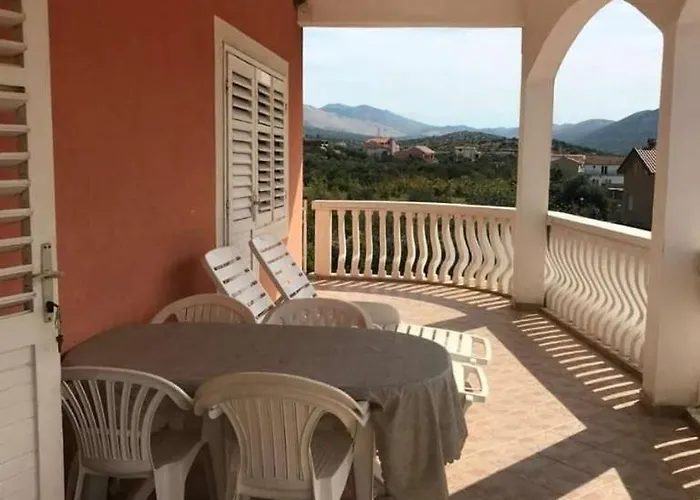 With Parking Space Grebastica, - 23339 Apartman *