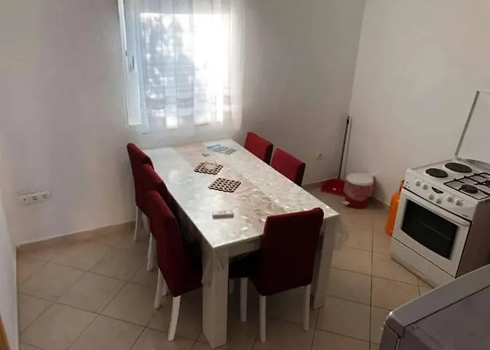 Apartman With Parking Space Grebastica, - 23339