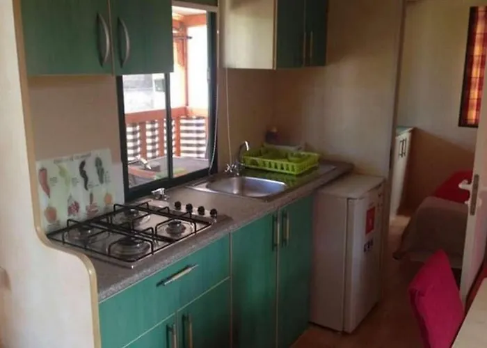 With Parking Space Grebastica, - 23339 Apartman Sibenik